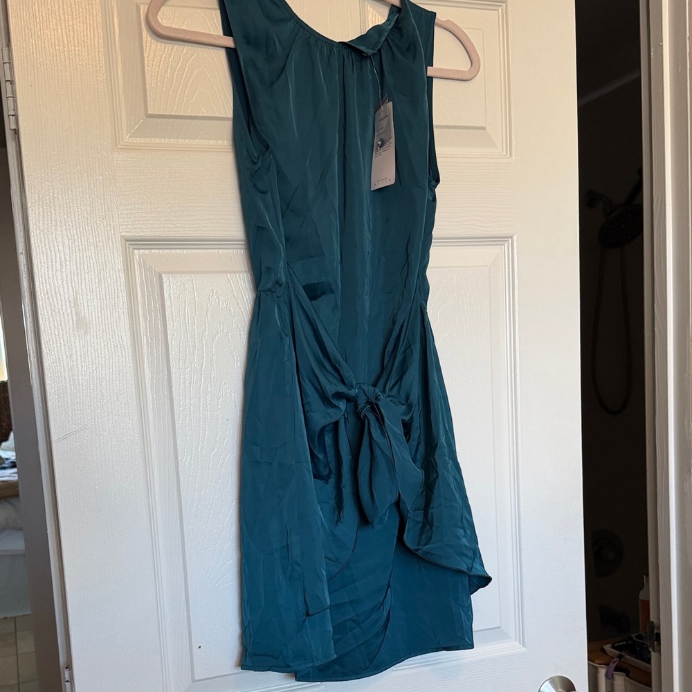 Chic Teal Sleeveless Mini Dress